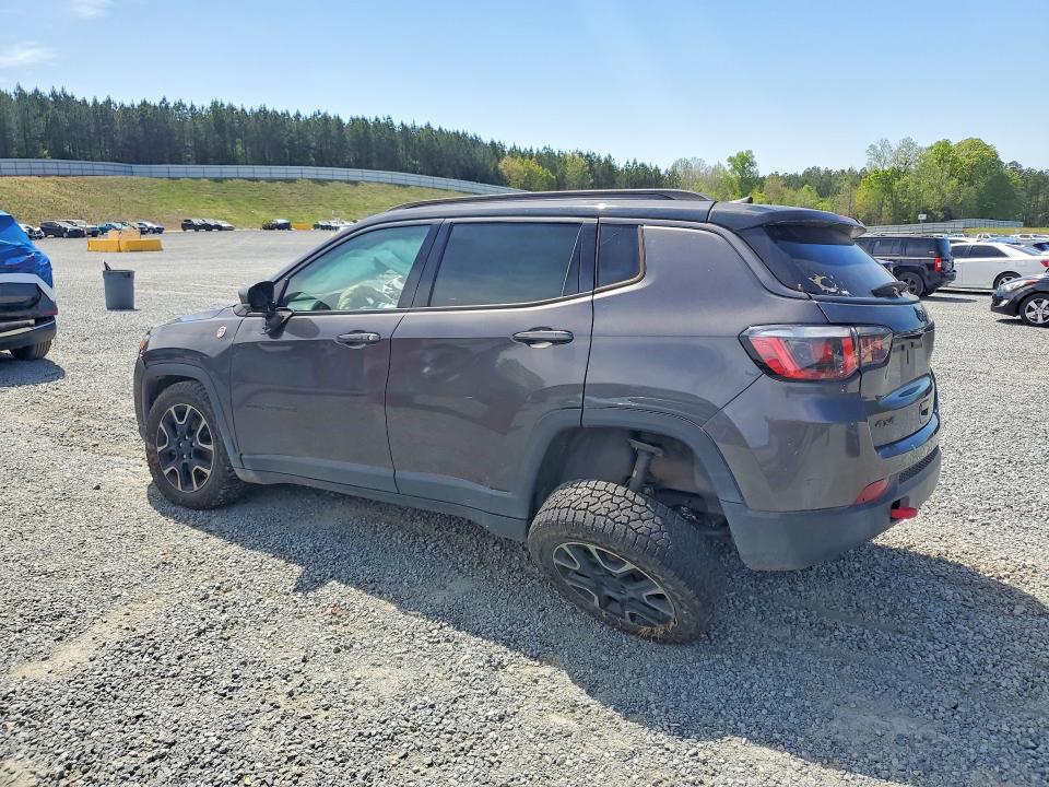 Photo 2 from auction – 2019 JEEP COMPASS with VIN 3C4NJDDB5KT627546