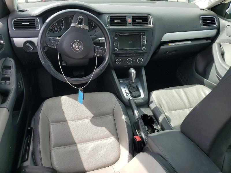 Photo 8 from auction – 2013 VOLKSWAGEN JETTA with VIN 3VW637AJ9DM246000