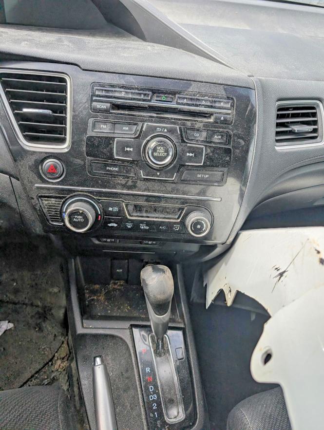Photo 8 from auction – 2013 HONDA CIVIC with VIN 2HGFB2F59DH008636
