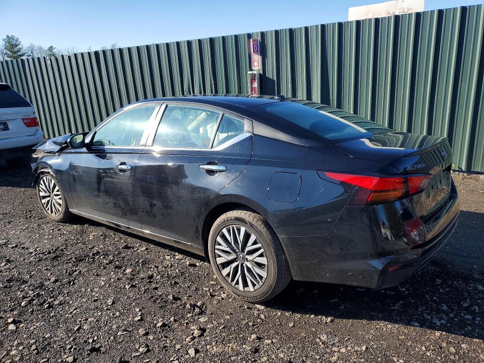 Photo 2 from auction – 2024 NISSAN ALTIMA with VIN 1N4BL4DV5RN326461