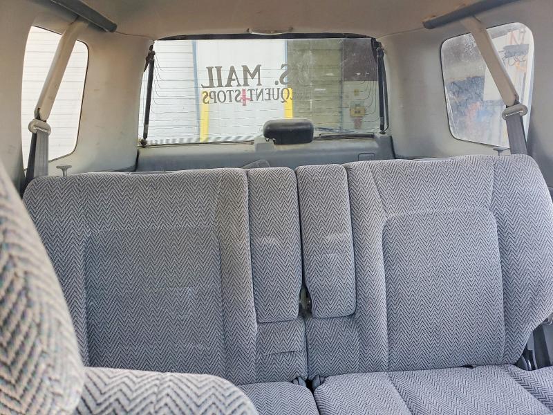 Photo 10 from auction – 1995 HONDA CR-V with VIN RD11013730