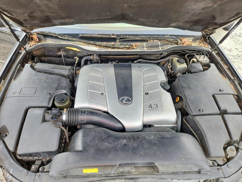 Photo 11 from auction – 2002 LEXUS LS 430 with VIN JTHBN30F220085330