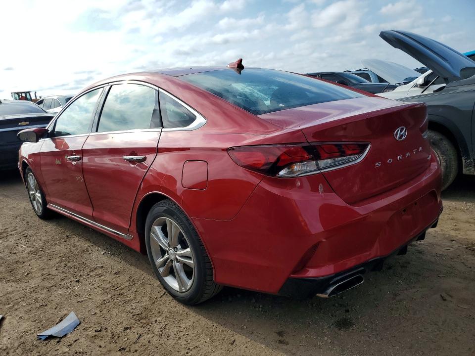 Photo 2 from auction – 2019 HYUNDAI SONATA with VIN 5NPE34AF9KH821319