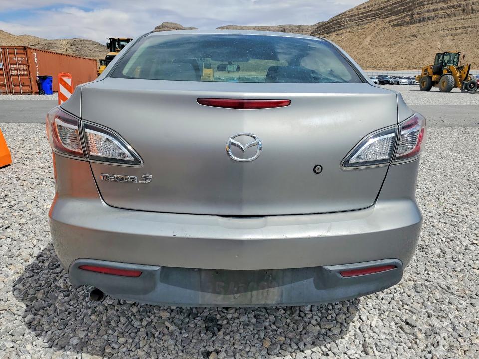 Photo 6 from auction – 2011 MAZDA 3 with VIN JM1BL1UF9B1496126
