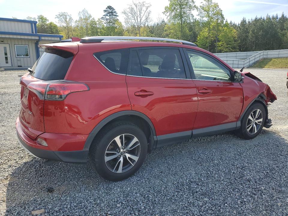 Photo 3 from auction – 2016 TOYOTA RAV4 with VIN JTMWFREV2GJ082951