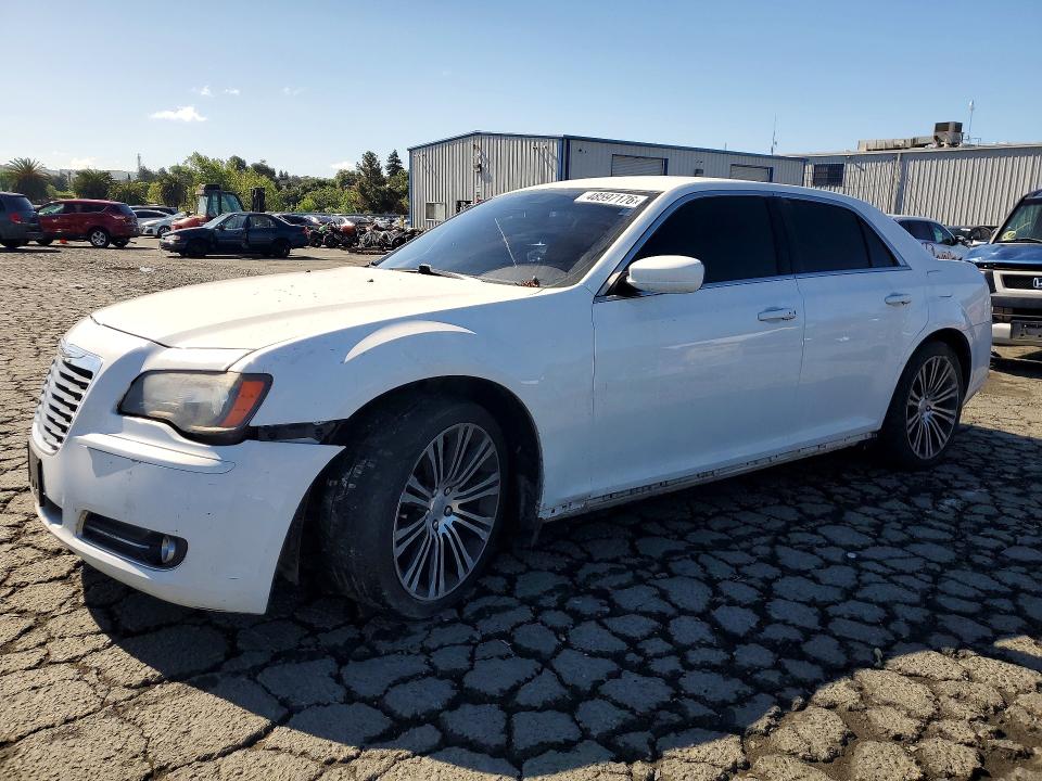 CHRYSLER 300 2012 with VIN 2C3CCABG7CH186130 - Photo from auction