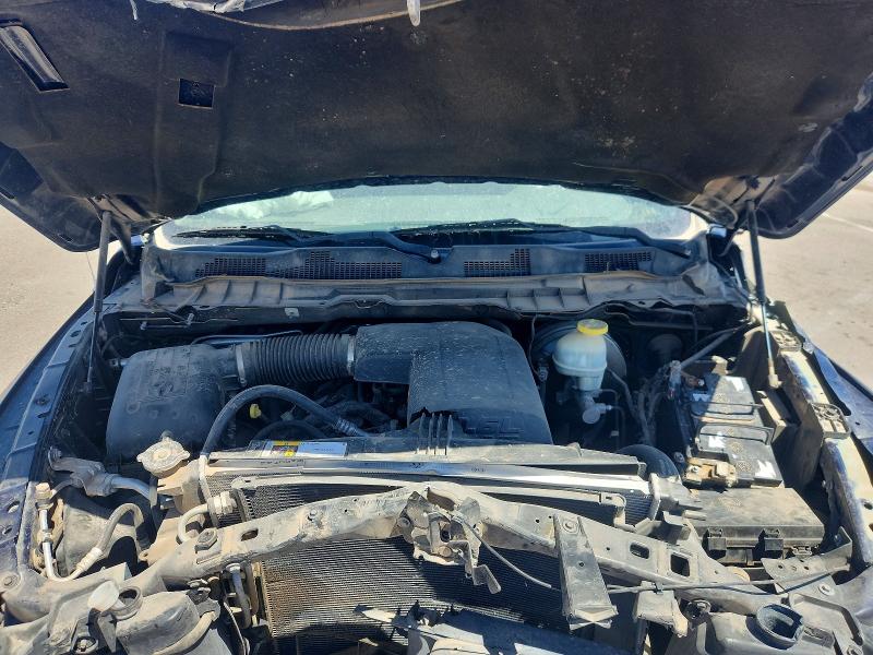 Photo 11 from auction – 2018 RAM 1500 with VIN 1C6RR6KG3JS166133