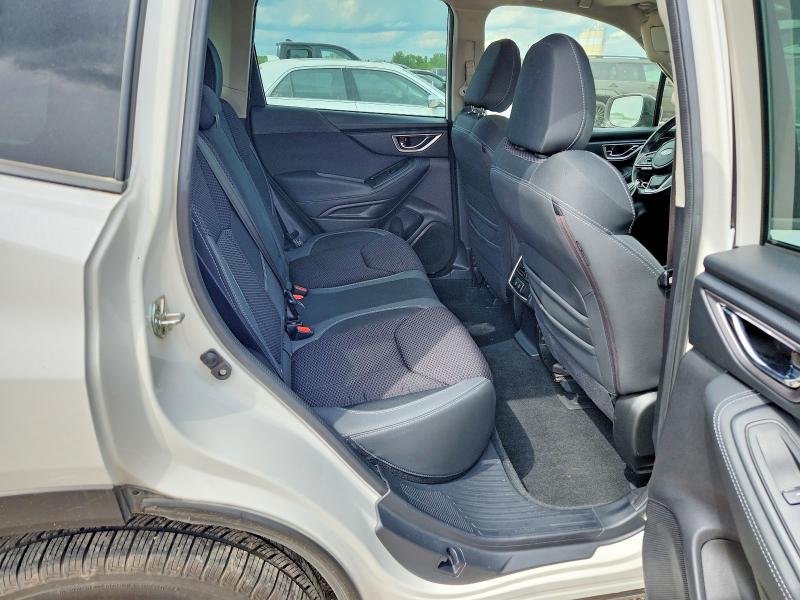 Photo 11 from auction – 2021 SUBARU FORESTER with VIN JF2SKAJC5MH506935