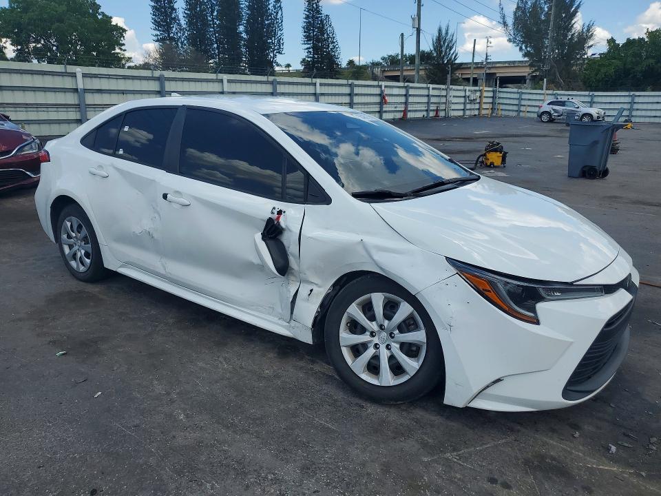 Photo 4 from auction – 2023 TOYOTA COROLLA with VIN 5YFB4MDE6PP008145
