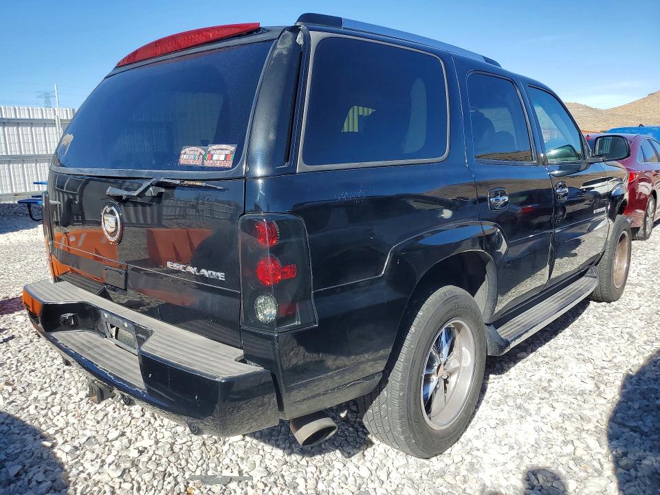 Photo 3 from auction – 2002 CADILLAC ESCALADE with VIN 1GYEK63N32R147609