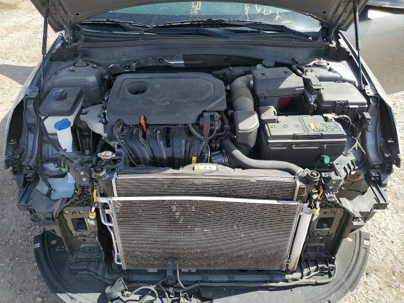 Photo 11 from auction – 2017 KIA OPTIMA with VIN 5XXGU4L35HG168372
