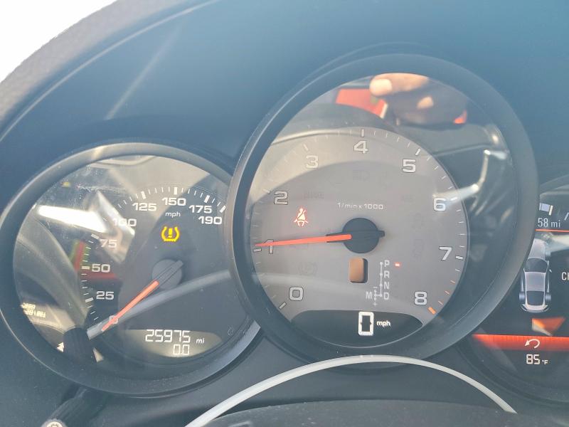 Photo 9 from auction – 2018 PORSCHE CAYMAN with VIN WP0AB2A85JK278655