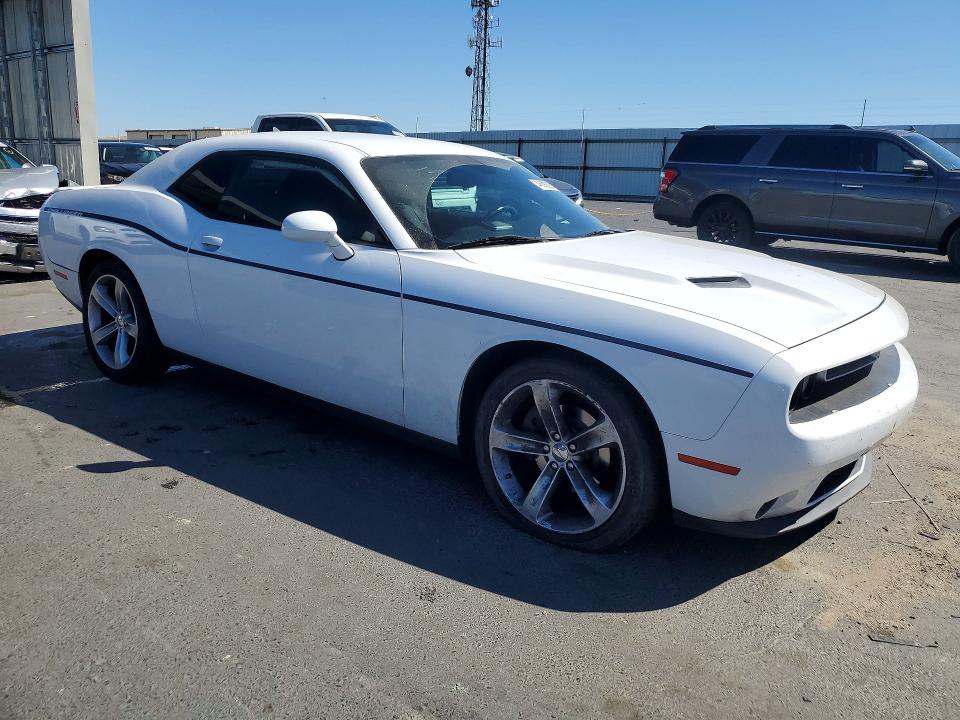 Photo 4 from auction – 2016 DODGE CHALLENGER with VIN 2C3CDZAG4GH323446