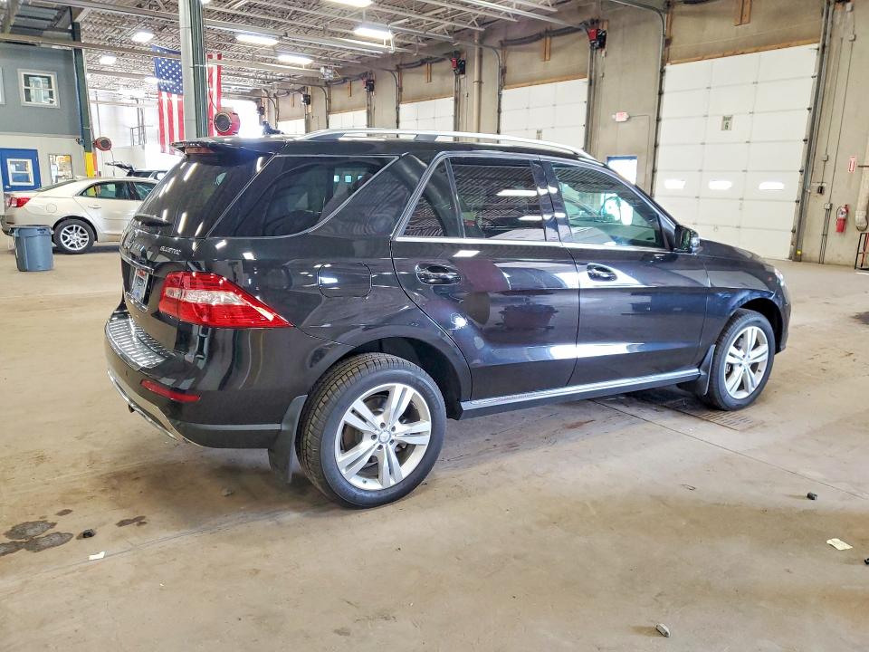 Photo 3 from auction – 2013 MERCEDES-BENZ ML with VIN 4JGDA2EB4DA208253
