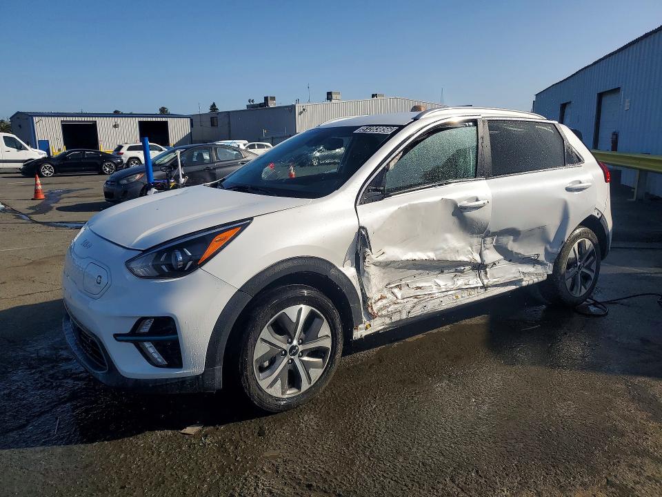 KIA NIRO EV 2022 with VIN KNDCC3LG9N5117066 - Photo from auction