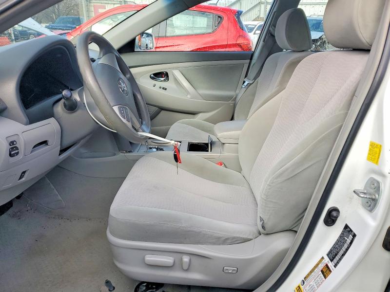 Photo 7 from auction – 2011 TOYOTA CAMRY with VIN 4T4BF3EK3BR103915