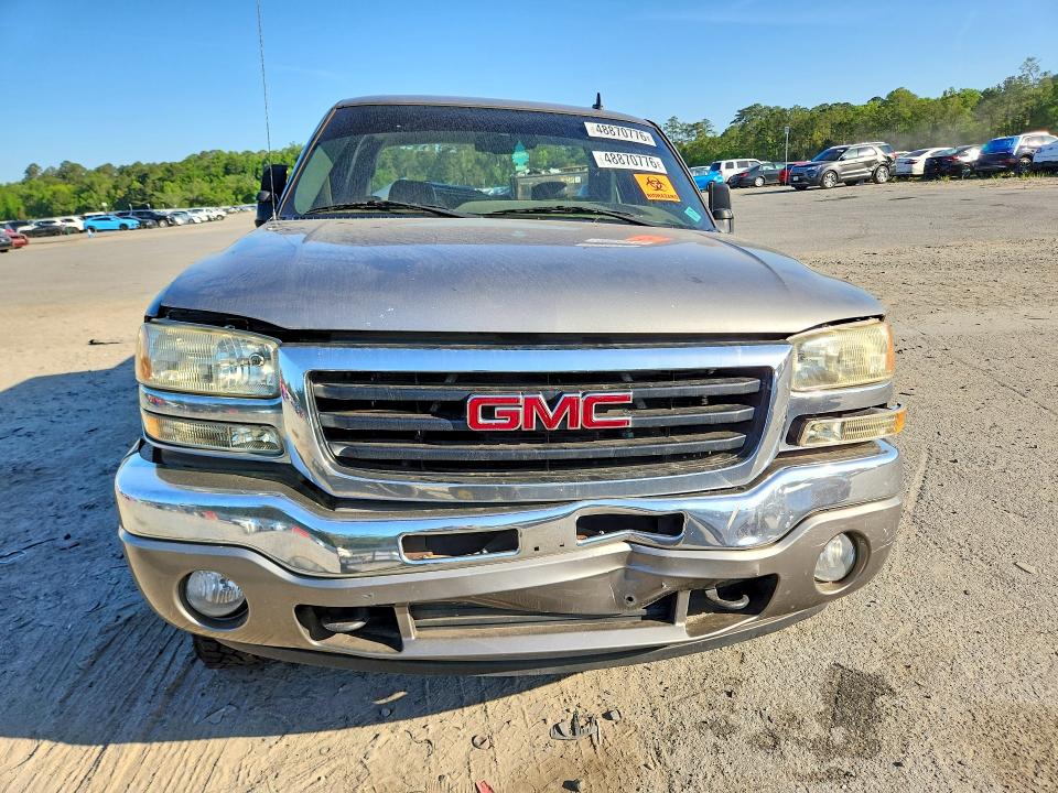 Photo 5 from auction – 2006 GMC NEW SIERRA with VIN 2GTEC13TX61120135