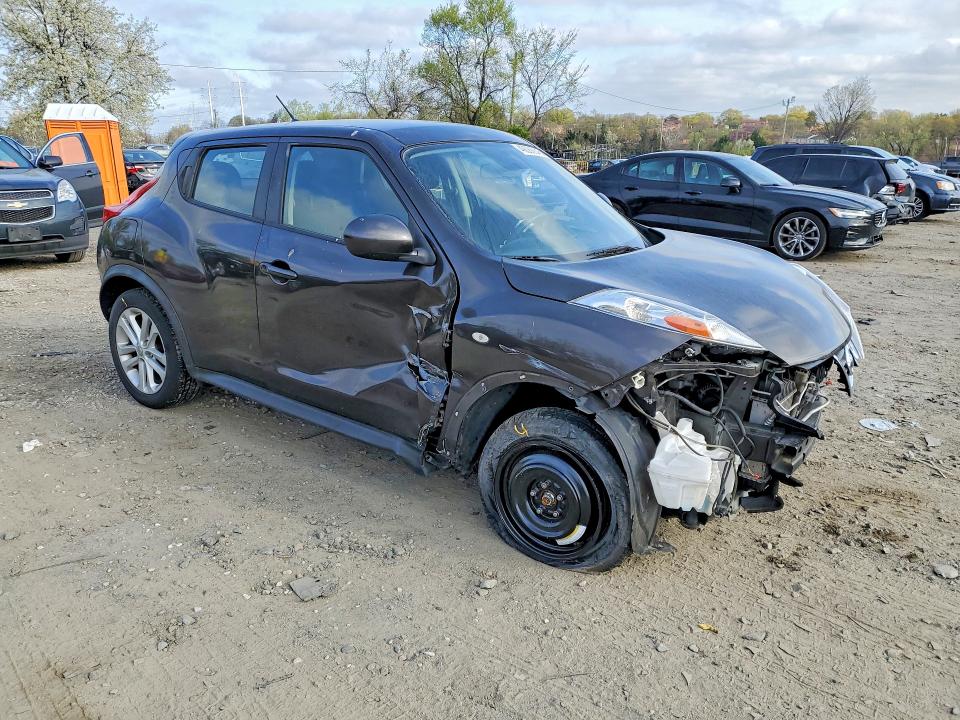 Photo 4 from auction – 2013 NISSAN JUKE with VIN JN8AF5MV2DT224997
