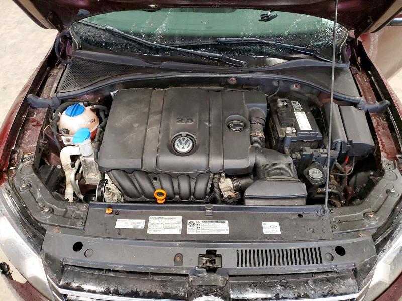 Photo 11 from auction – 2012 VOLKSWAGEN PASSAT with VIN 1VWBP7A34CC020192