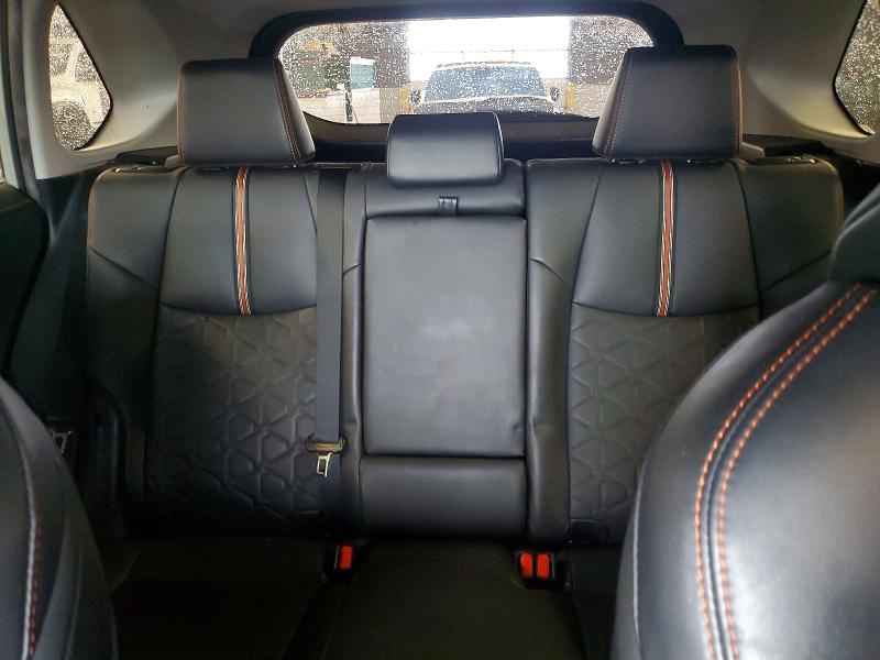 Photo 10 from auction – 2021 TOYOTA RAV4 with VIN 2T3J1RFVXMW212737