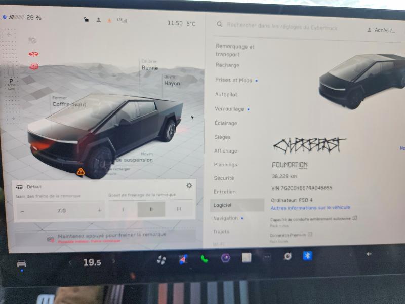 Photo 9 from auction – 2024 TESLA CYBERTRUCK with VIN 7G2CEHEE7RA046855