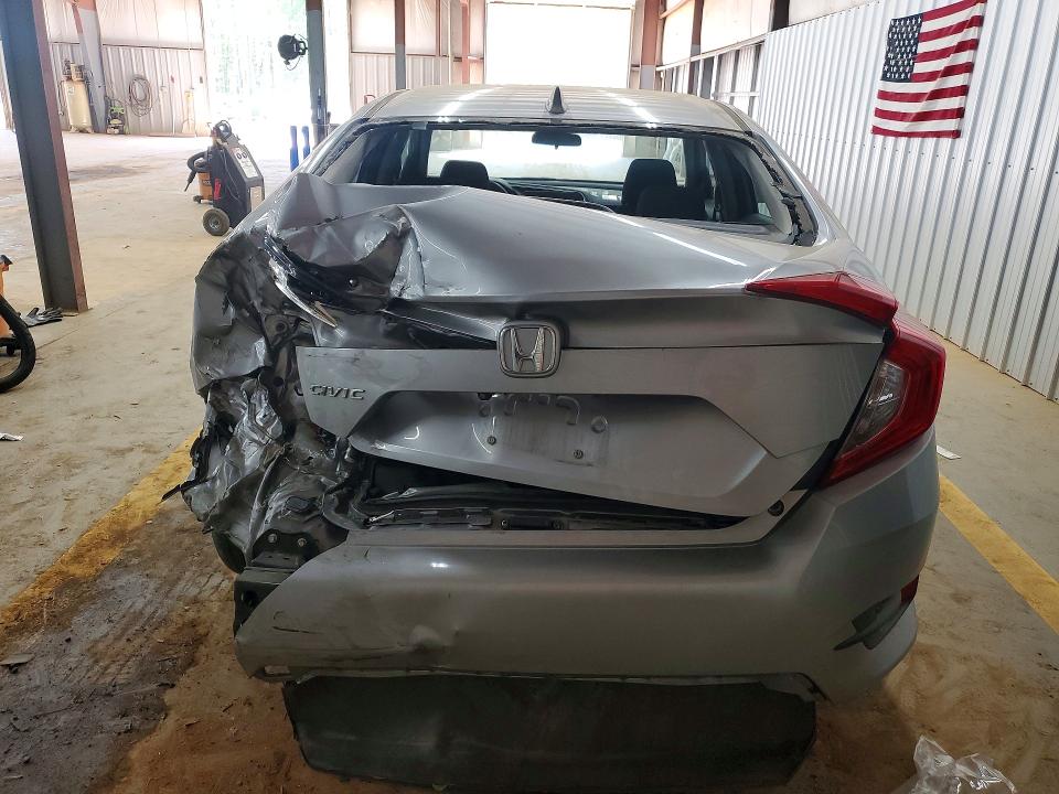 Photo 6 from auction – 2017 HONDA CIVIC with VIN 19XFC2F74HE070217
