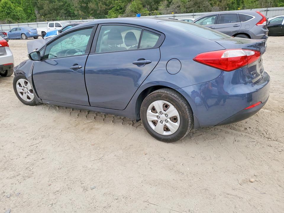 Foto 2 de la subasta – 2016 KIA FORTE con VIN KNAFX4A65G5518437