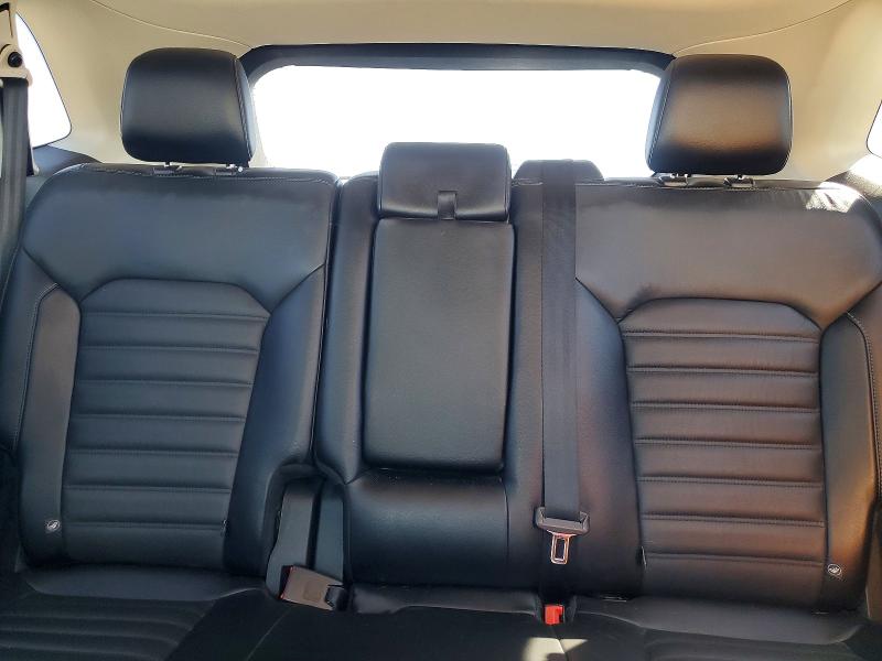 Photo 10 from auction – 2017 FORD EDGE with VIN 2FMPK3J95HBB94487