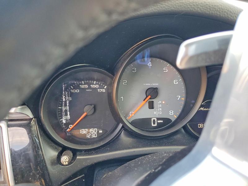 Photo 9 from auction – 2018 PORSCHE MACAN with VIN WP1AB2A54JLB40457