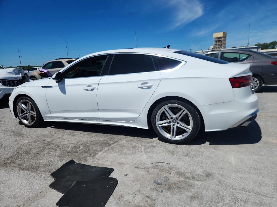 Zdjęcie 2 z aukcji – 2021 AUDI A5 z VIN WAUDACF59MA012941