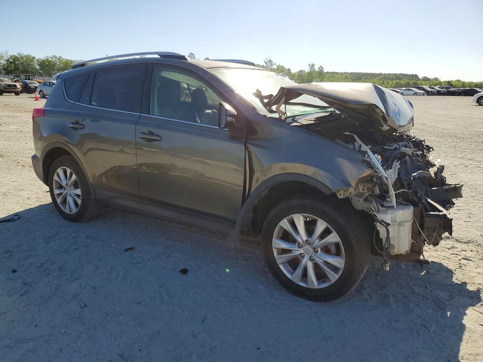 Photo 4 from auction – 2013 TOYOTA RAV4 with VIN JTMDFREV5D5021931