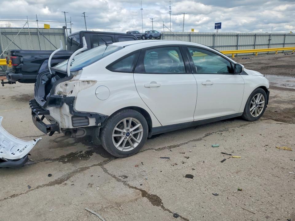 Photo 3 from auction – 2017 FORD FOCUS with VIN 1FADP3F2XHL309515