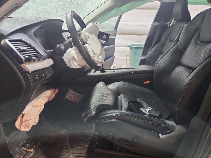 Photo 7 from auction – 2022 VOLVO XC90 with VIN YV4A22PL8N1865615