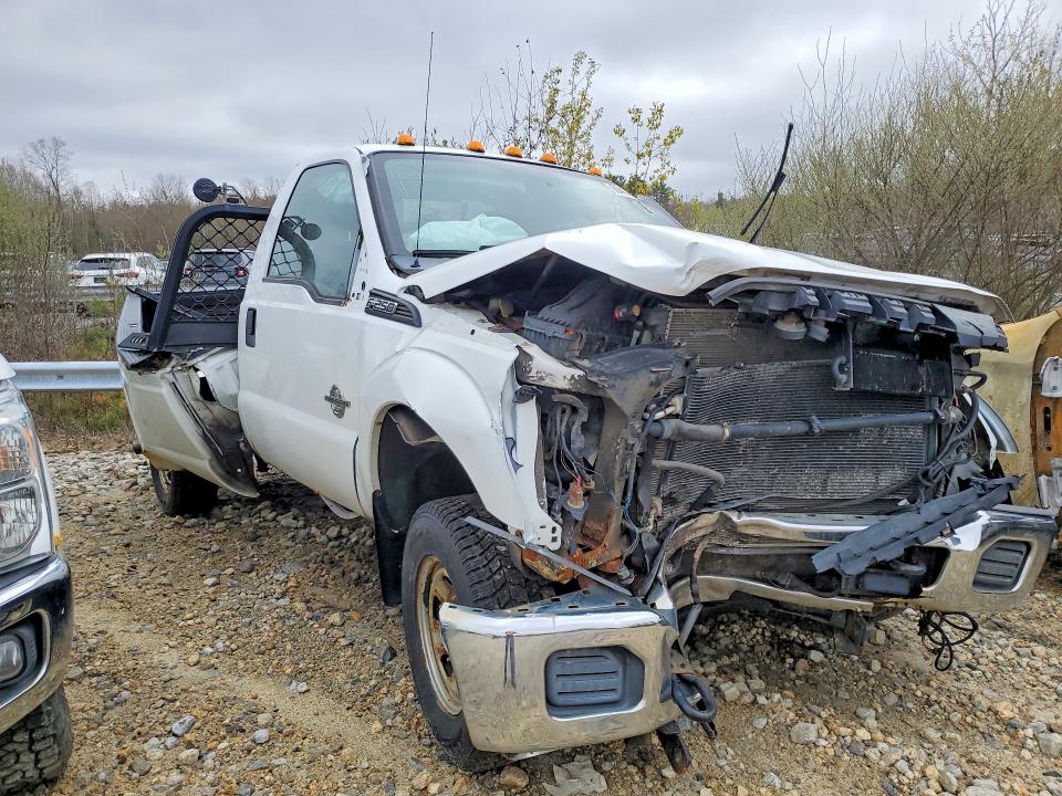 Photo 4 from auction – 2011 FORD F250 with VIN 1FTBF2BT8BEB02386