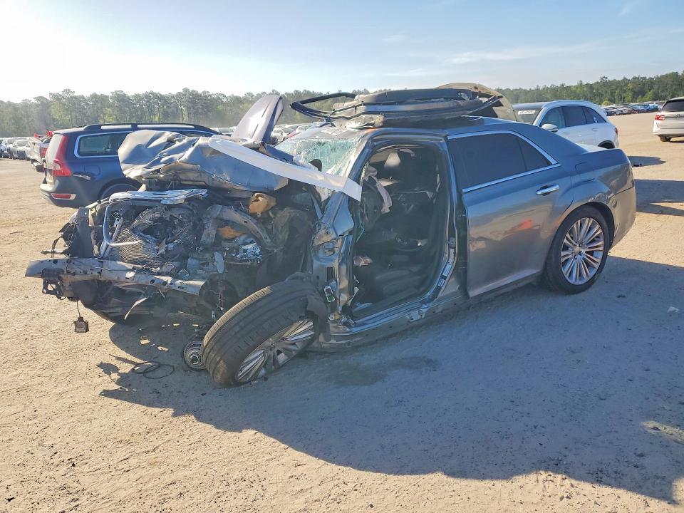 CHRYSLER 300C 2011 with VIN 2C3CA6CT9BH585179 - Photo from auction