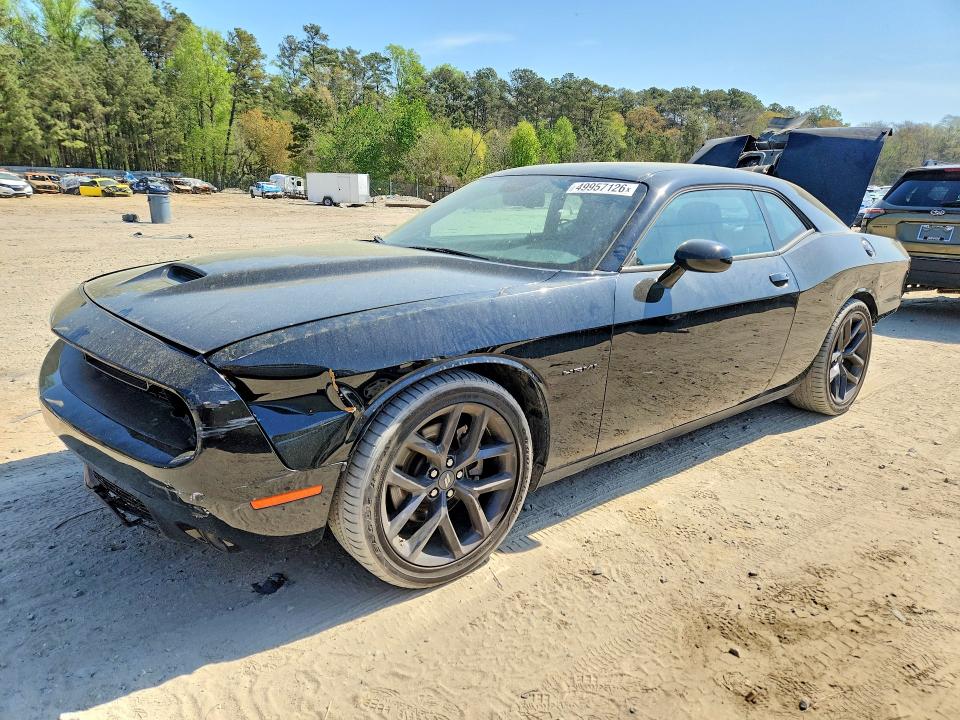 DODGE CHALLENGER 2022 with VIN 2C3CDZBT1NH155998 - Photo from auction