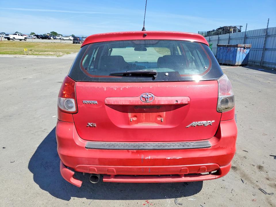 Photo 6 from auction – 2005 TOYOTA COROLLA MATRIX with VIN 2T1KR32E75C337237