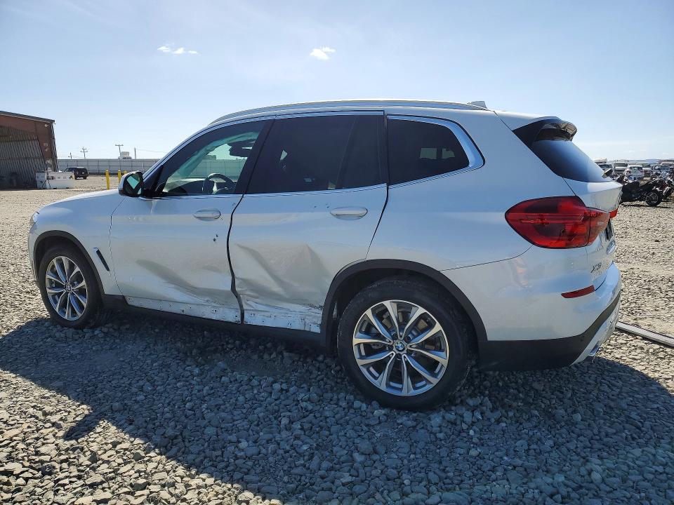 Photo 2 from auction – 2019 BMW X3 with VIN 5UXTR7C50KLF26408
