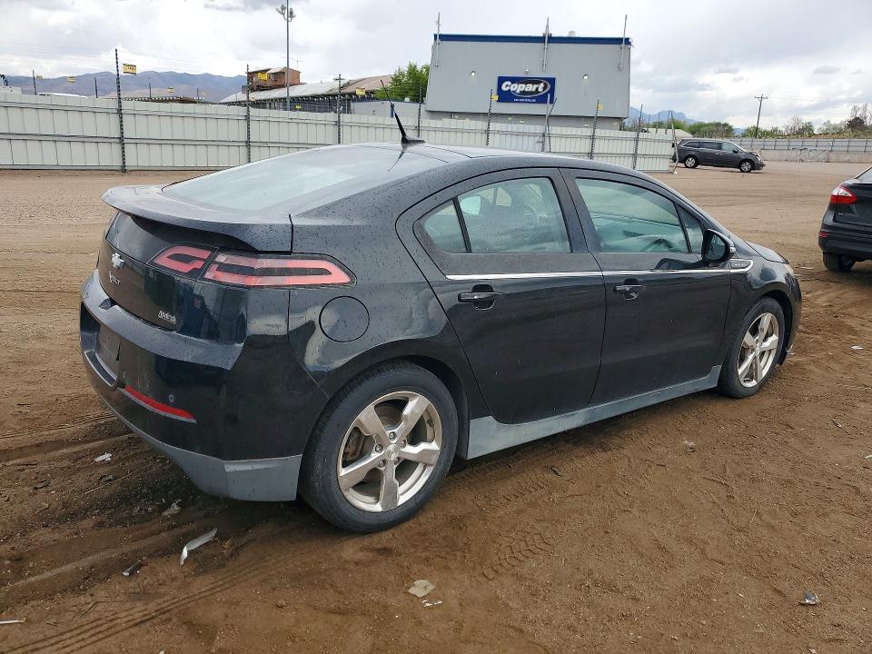 Photo 3 from auction – 2012 CHEVROLET VOLT with VIN 1G1RB6E48CU125270