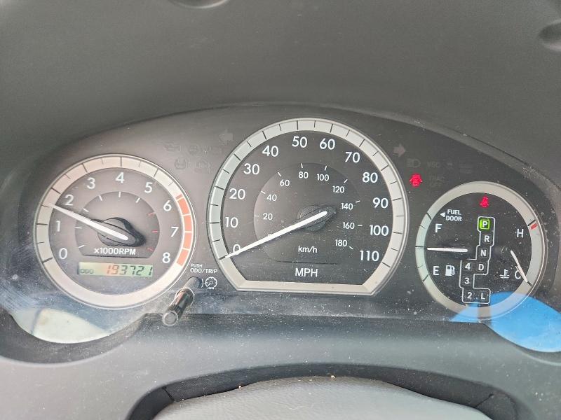 Photo 9 from auction – 2005 TOYOTA SIENNA with VIN 5TDBA22C35S041218