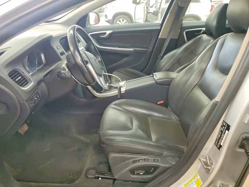 Photo 7 from auction – 2015 VOLVO V60 with VIN YV140MEK1F1255062