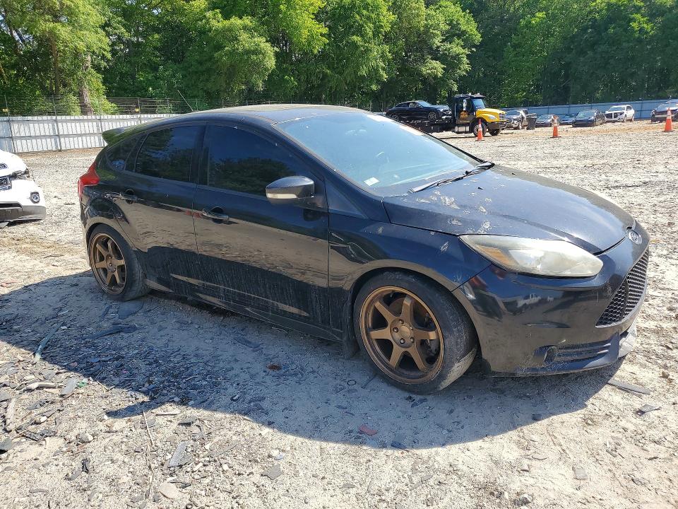 Photo 4 from auction – 2013 FORD FOCUS with VIN 1FADP3L92DL217679