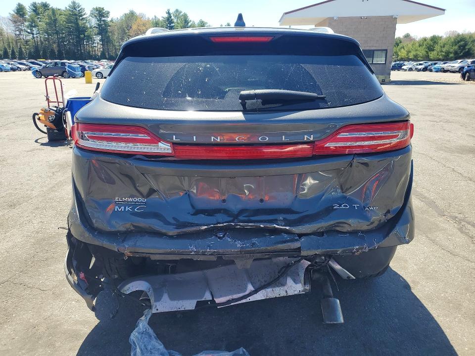 Photo 6 from auction – 2017 LINCOLN MKC with VIN 5LMCJ1D94HUL46459