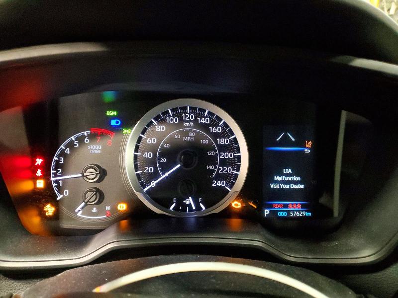 Photo 9 from auction – 2022 TOYOTA COROLLA with VIN 5YFBPMBE3NP306580