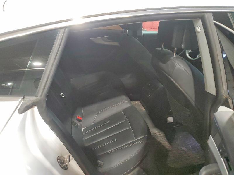 Photo 10 from auction – 2020 AUDI A5 with VIN WAUFNCF58LA008052