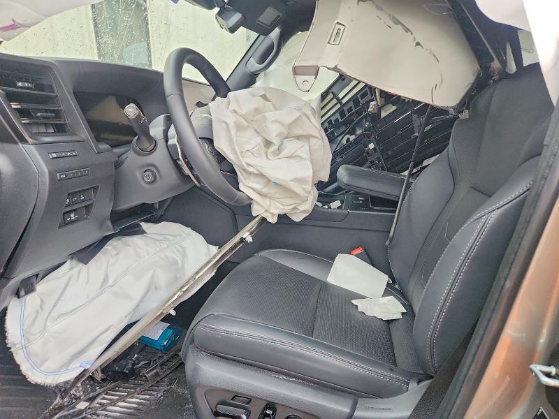 Photo 7 from auction – 2026 LEXUS GX 550 with VIN JTJVBCDX5T5071692