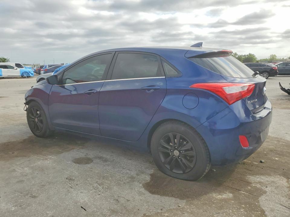 Снимка 2 от търг – 2013 HYUNDAI ELANTRA GT с VIN KMHD35LEXDU037399
