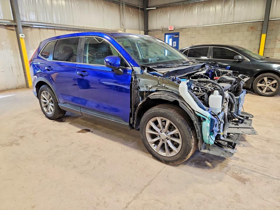 Photo 4 from auction – 2023 HONDA CR-V with VIN 2HKRS4H73PH412324
