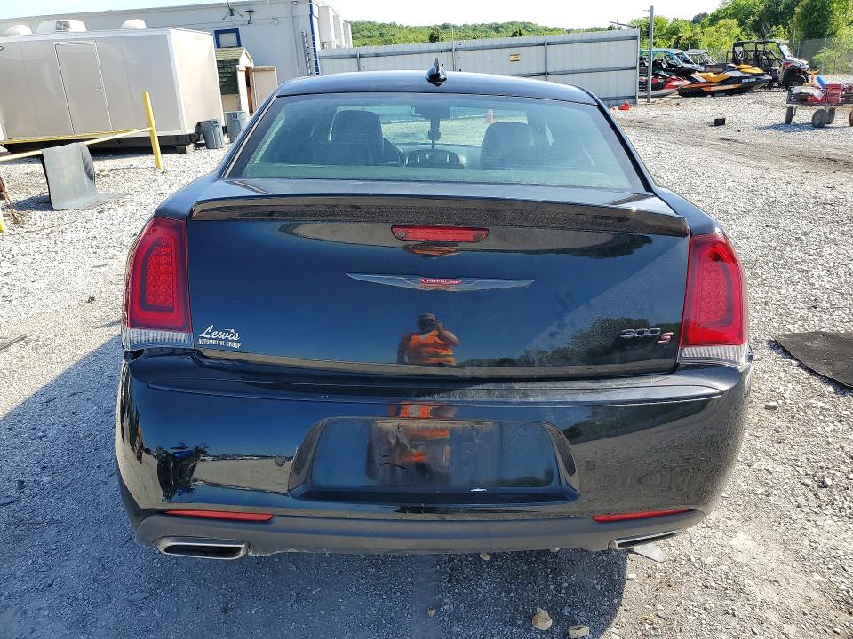 Photo 6 from auction – 2022 CHRYSLER 300 with VIN 2C3CCABTXNH205379
