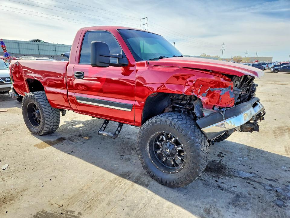 Photo 4 from auction – 2005 CHEVROLET SILVERADO with VIN 1GCEK14T35Z164212